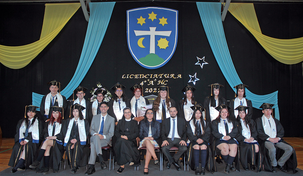 colegio santa cruz.jpg